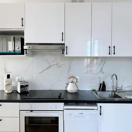 Le Rochelois By Maison Acg