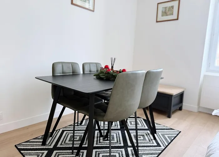 Appartement Le Rochelois By Maison Acg